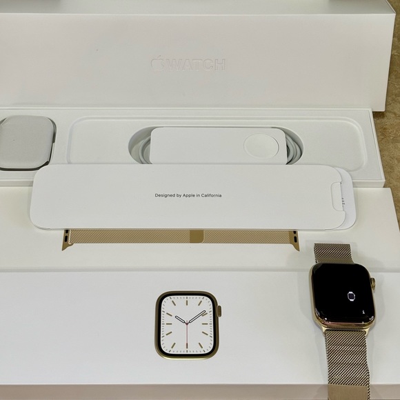Apple Series 7 Gold Stainless Steel 45mm Watch Milanese Band 🌷 - Picture 11 of 15